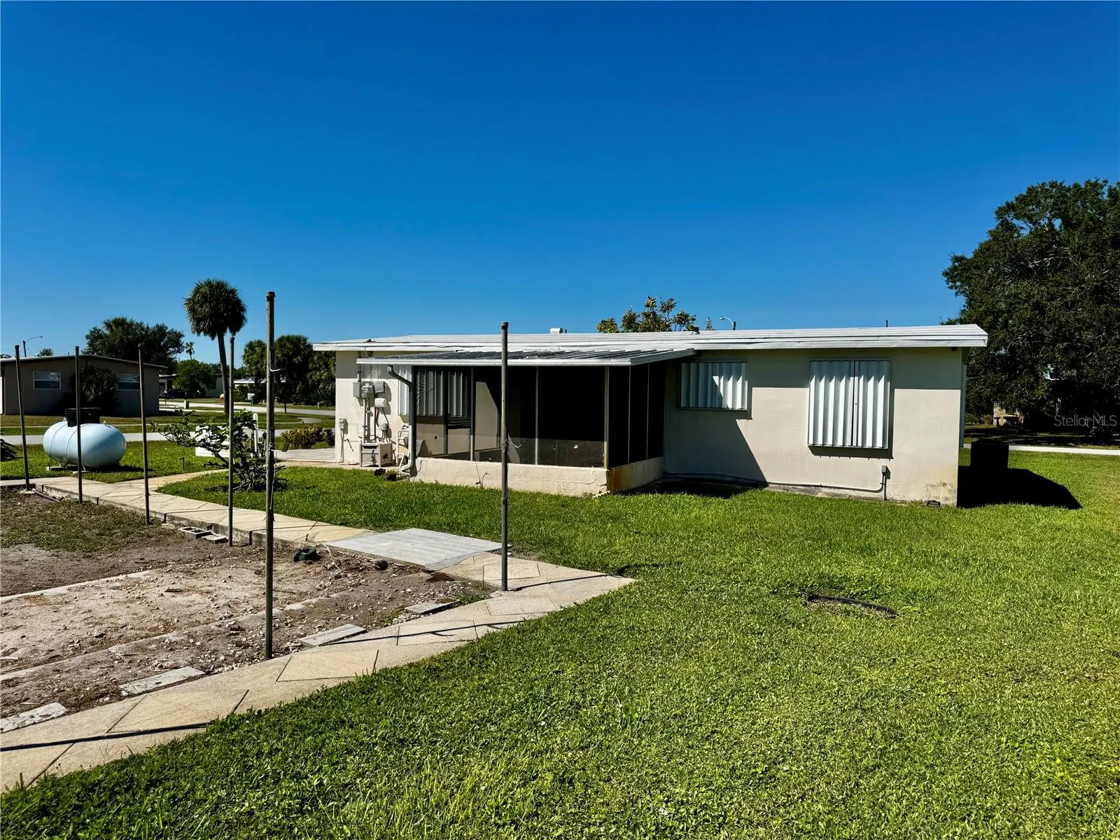 22163 LASALLE RD