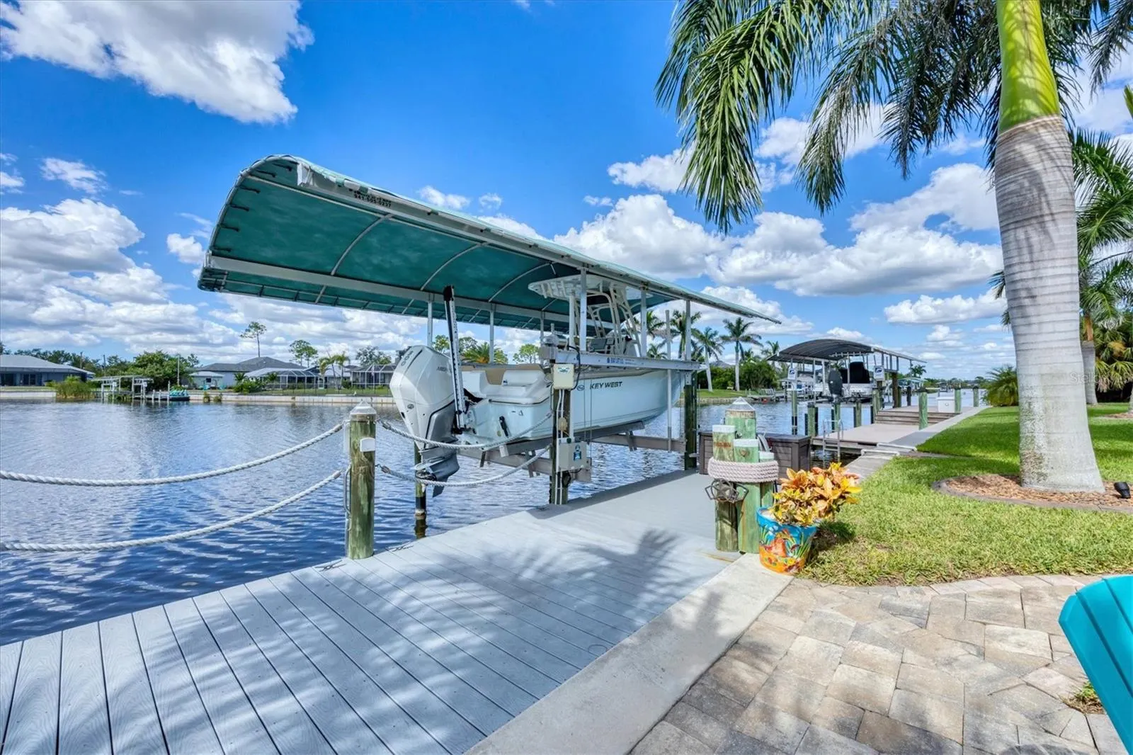 9241 SANTA LUCIA DR