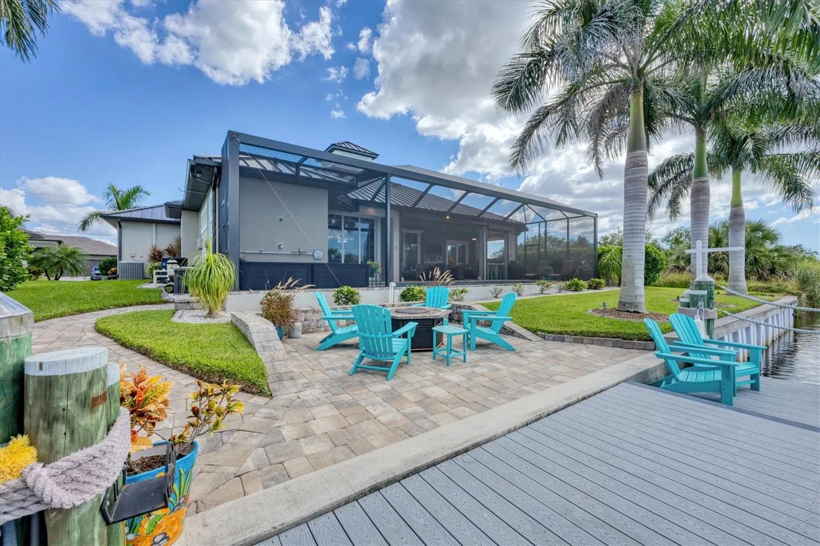 9241 SANTA LUCIA DR