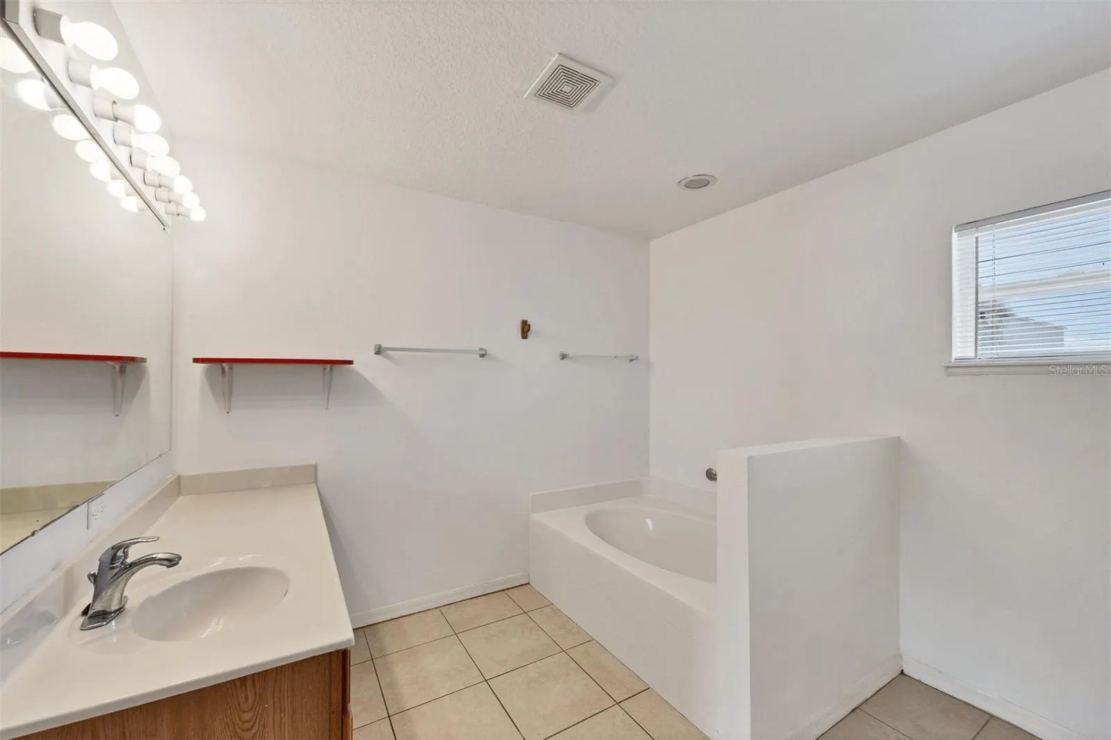 14119 CHAMBERSBURG AVE