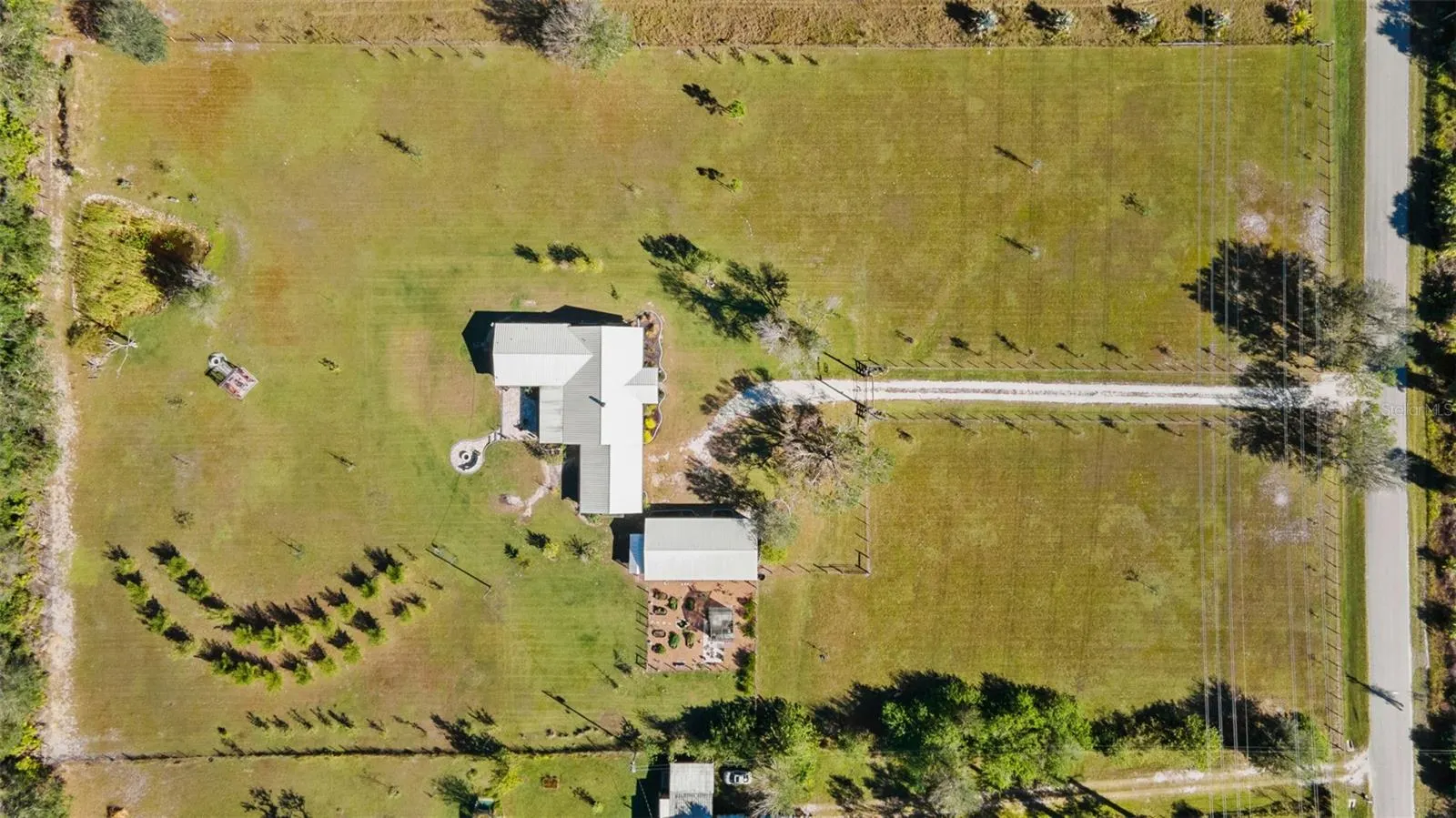 2222 SE MCCLELLAND DRIVE