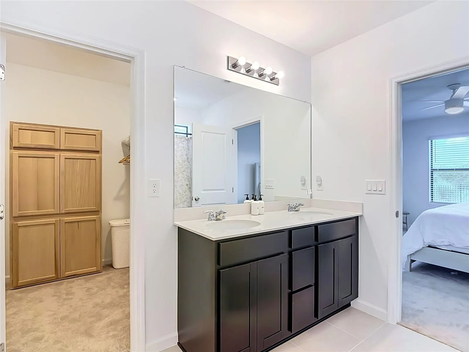 1211 CALOOSA COVE DR