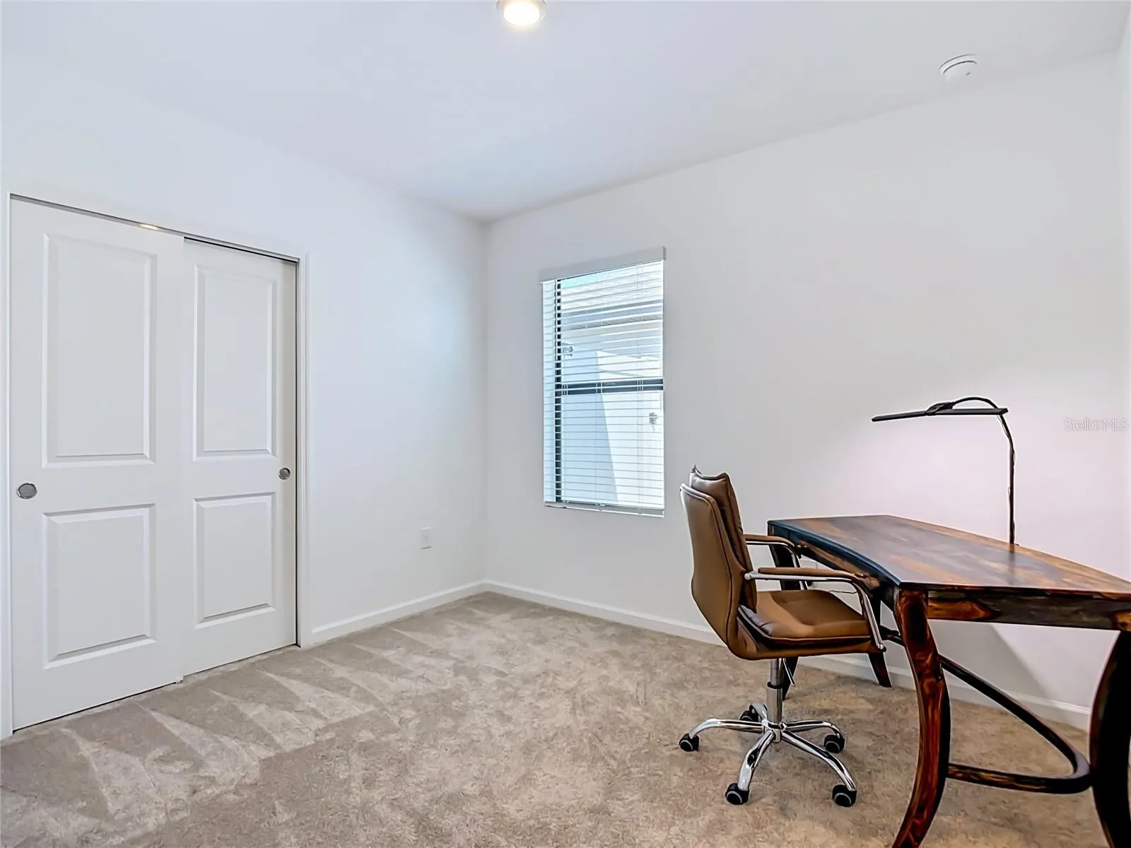 1211 CALOOSA COVE DR