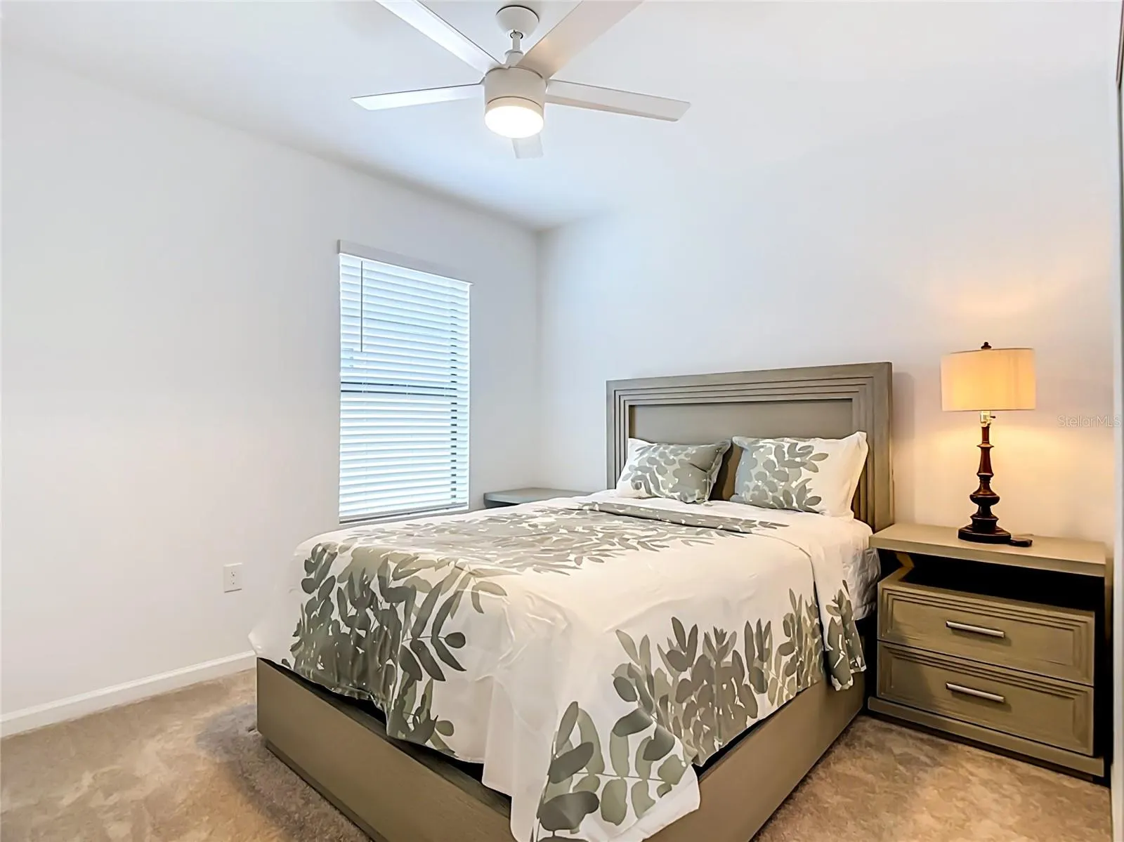 1211 CALOOSA COVE DR