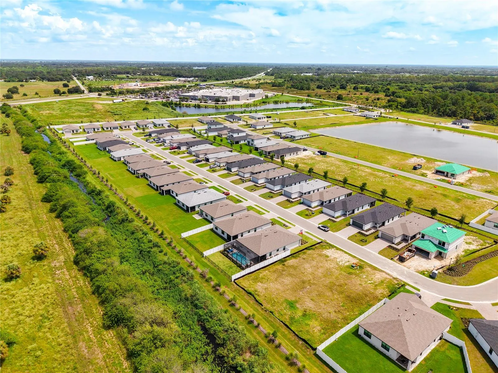 1211 CALOOSA COVE DR