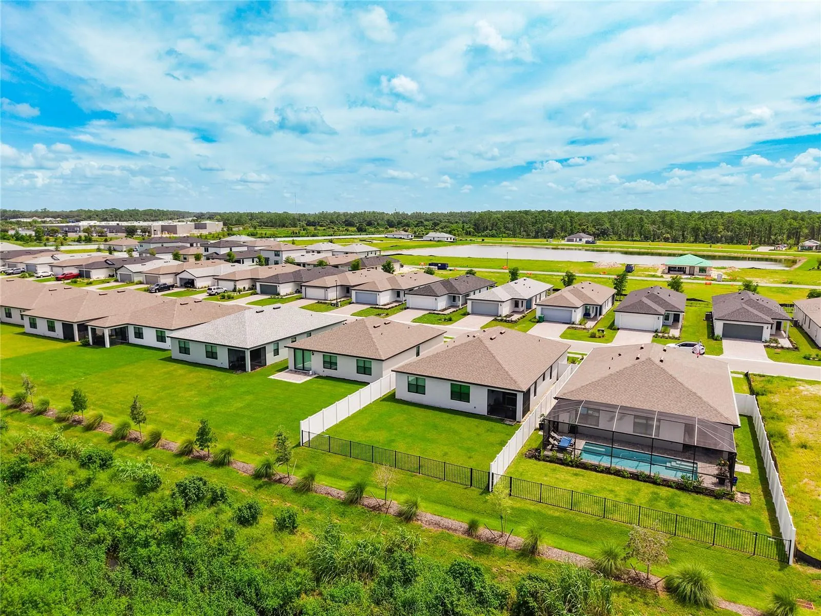 1211 CALOOSA COVE DR