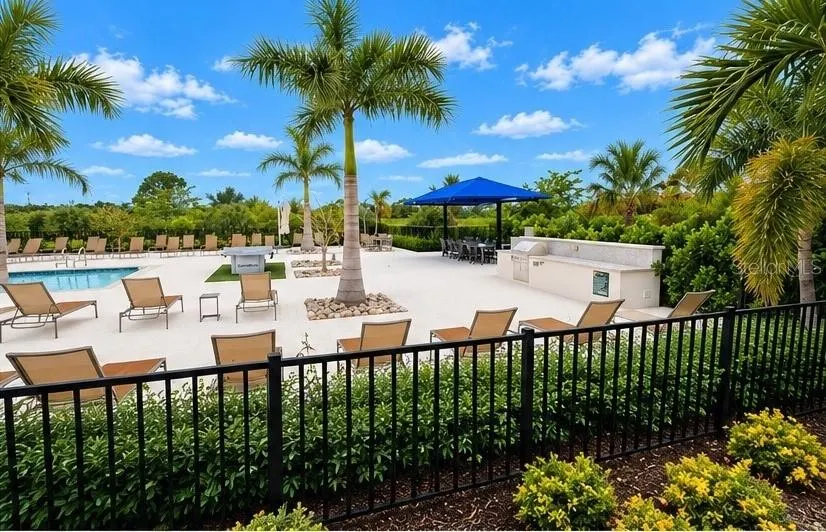 237 VISTERA BLVD