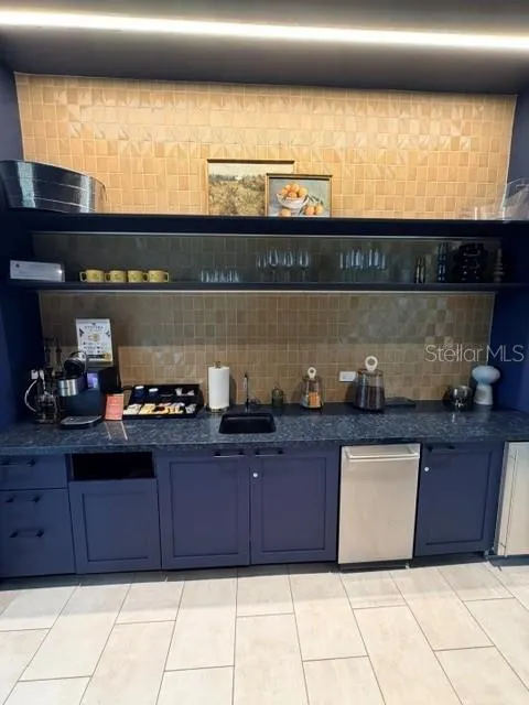 237 VISTERA BLVD