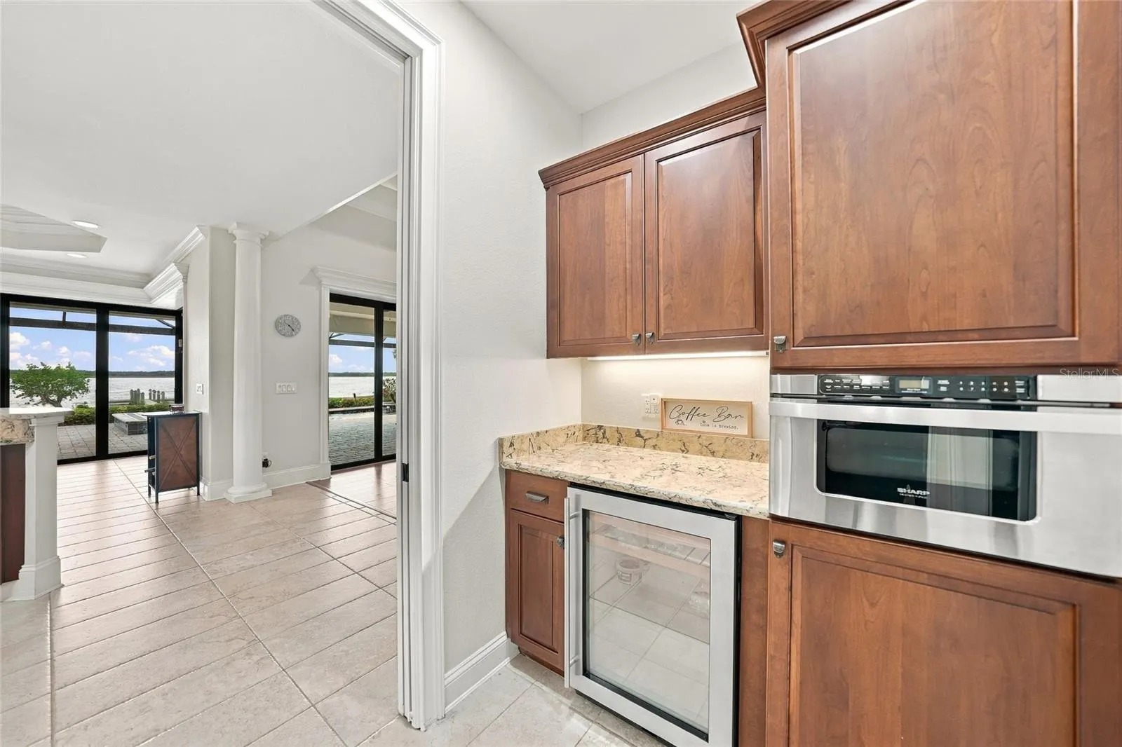 9614 SHELBURNE CIR