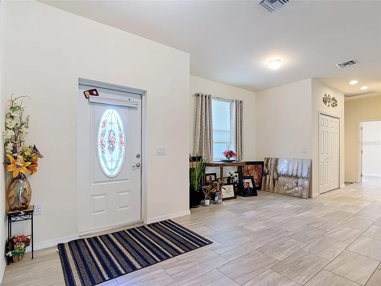 6027 ACORN CIR