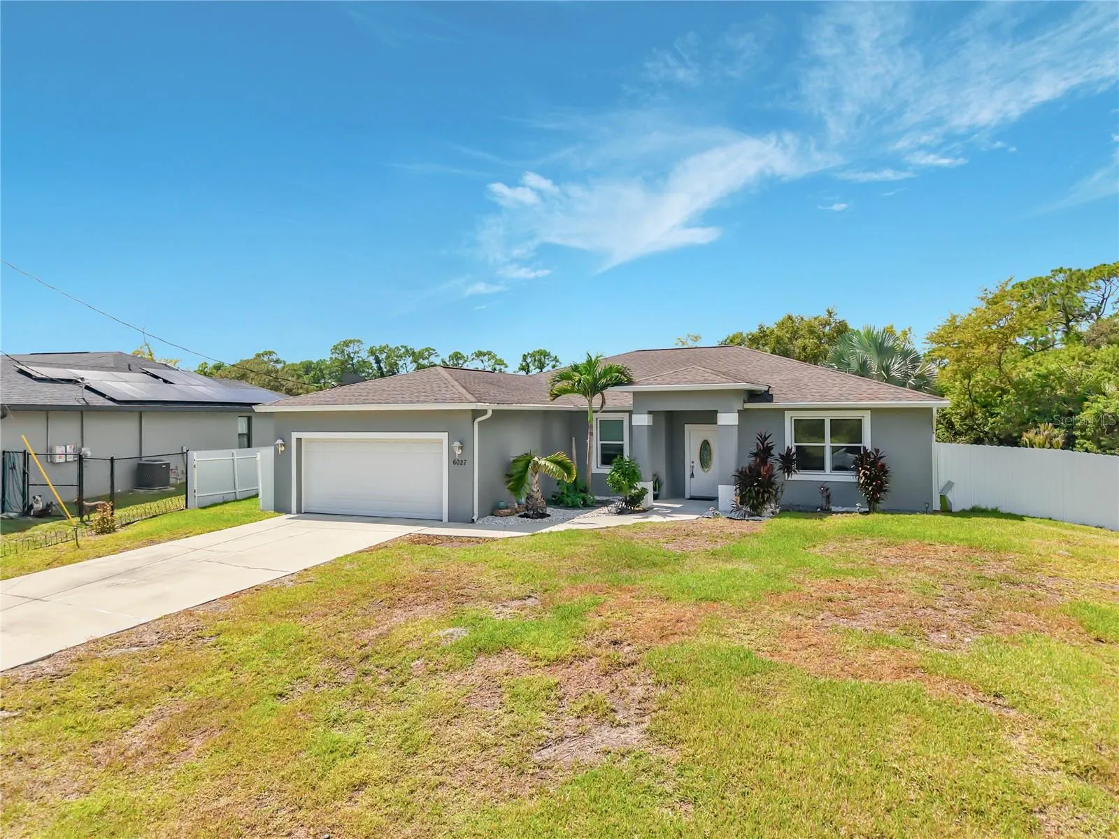6027 ACORN CIR