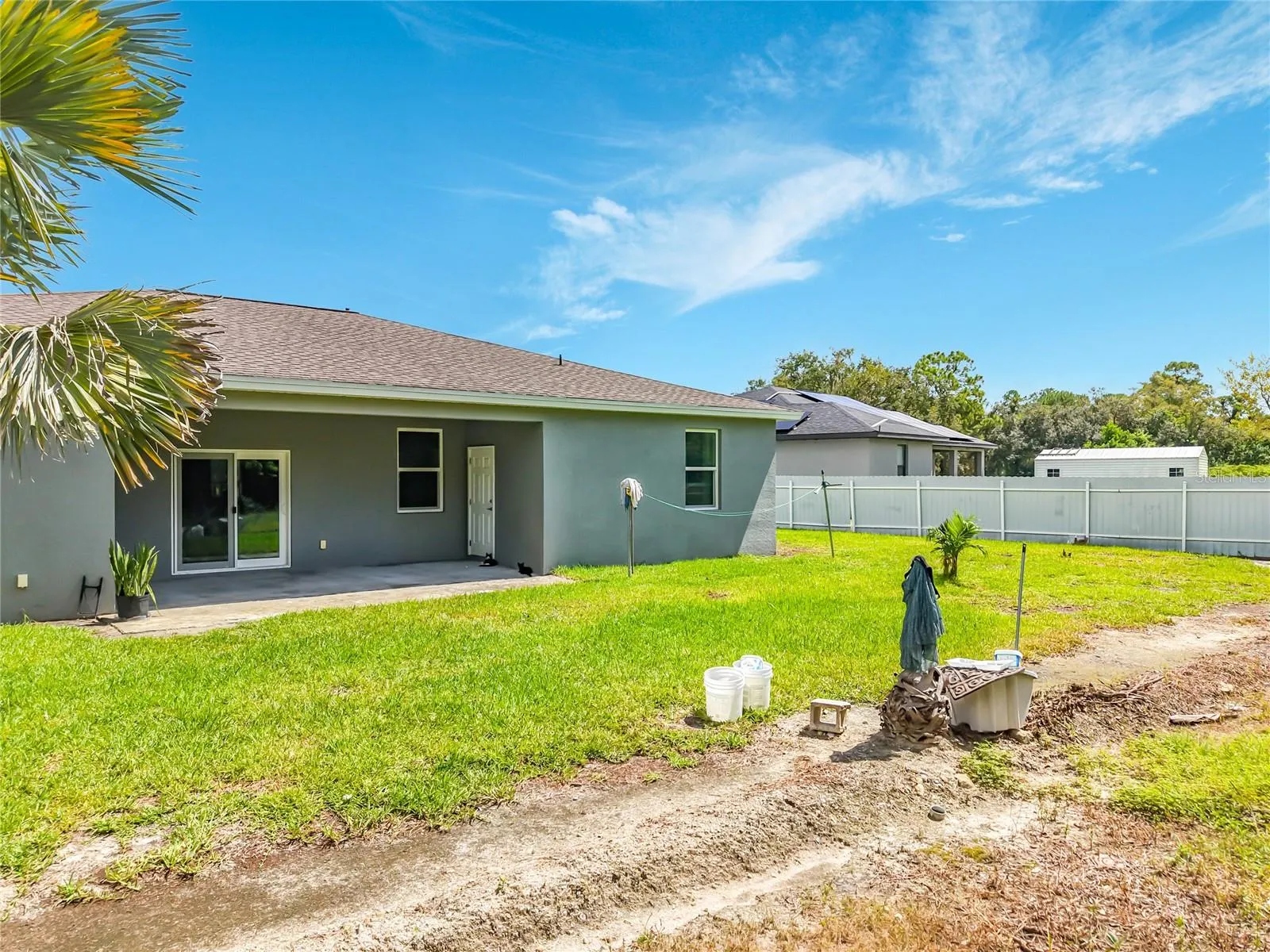 6027 ACORN CIR