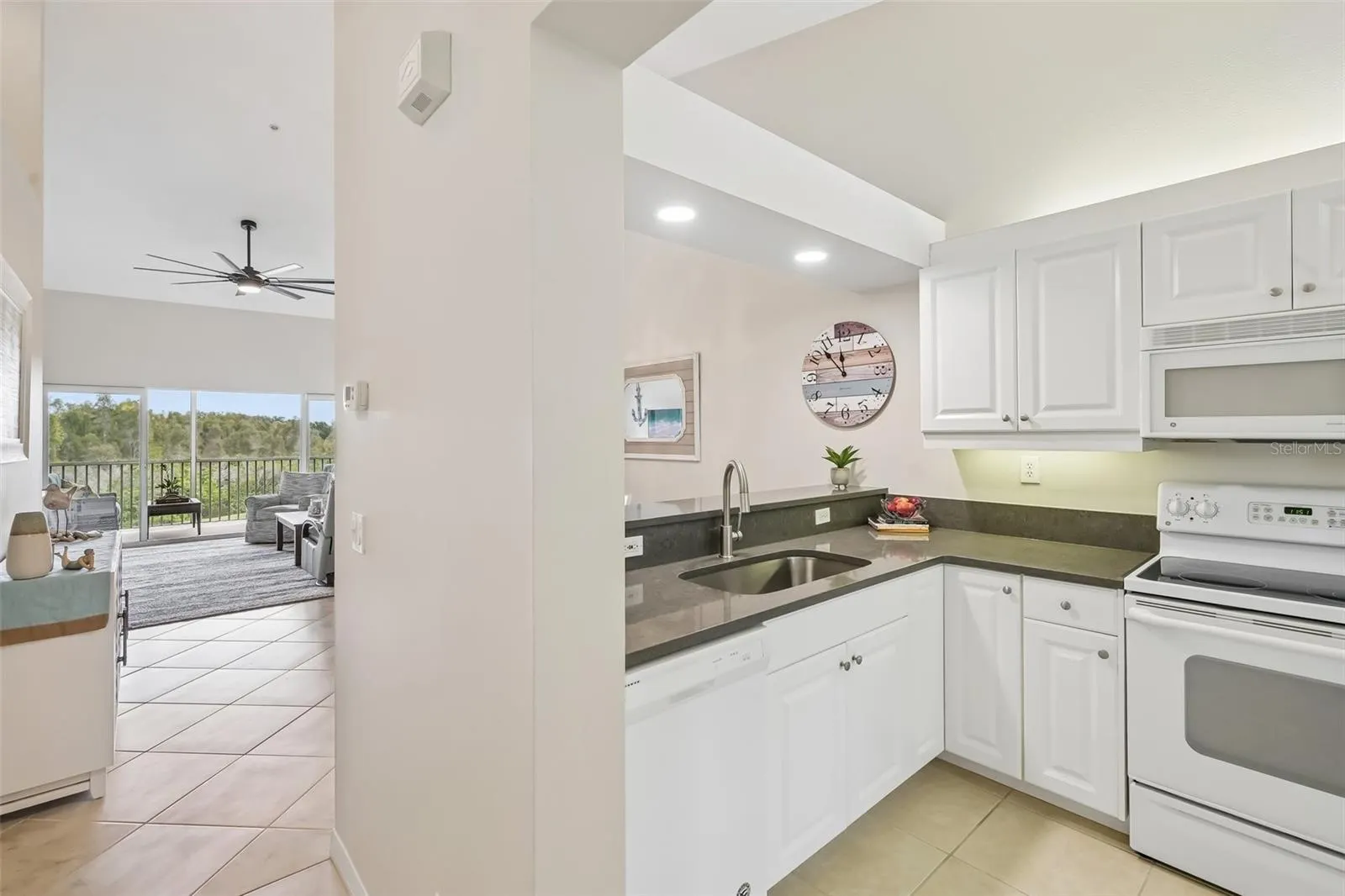 412 SUNSET LAKE BLVD #202 #202