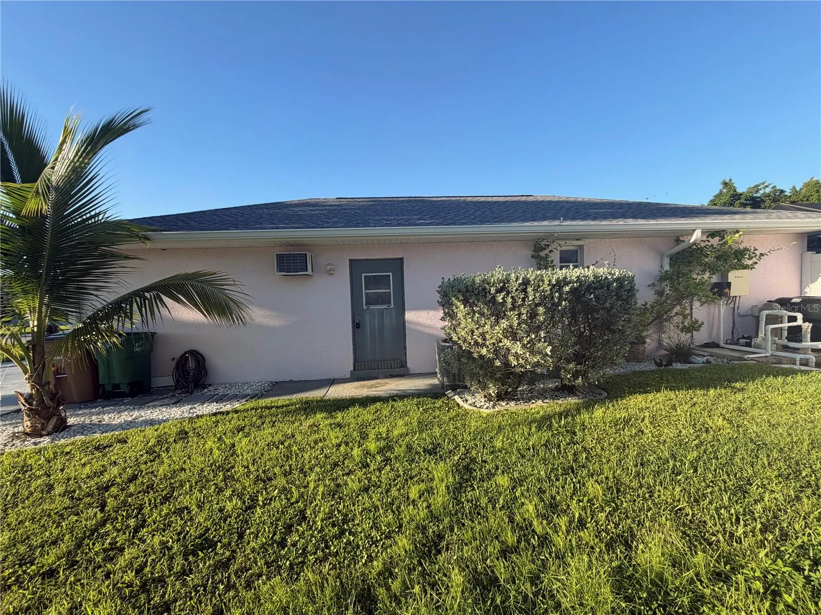1943 SE 8TH PL