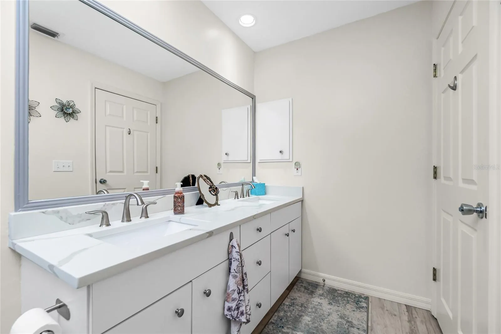4260 PLACIDA RD #9D #9D