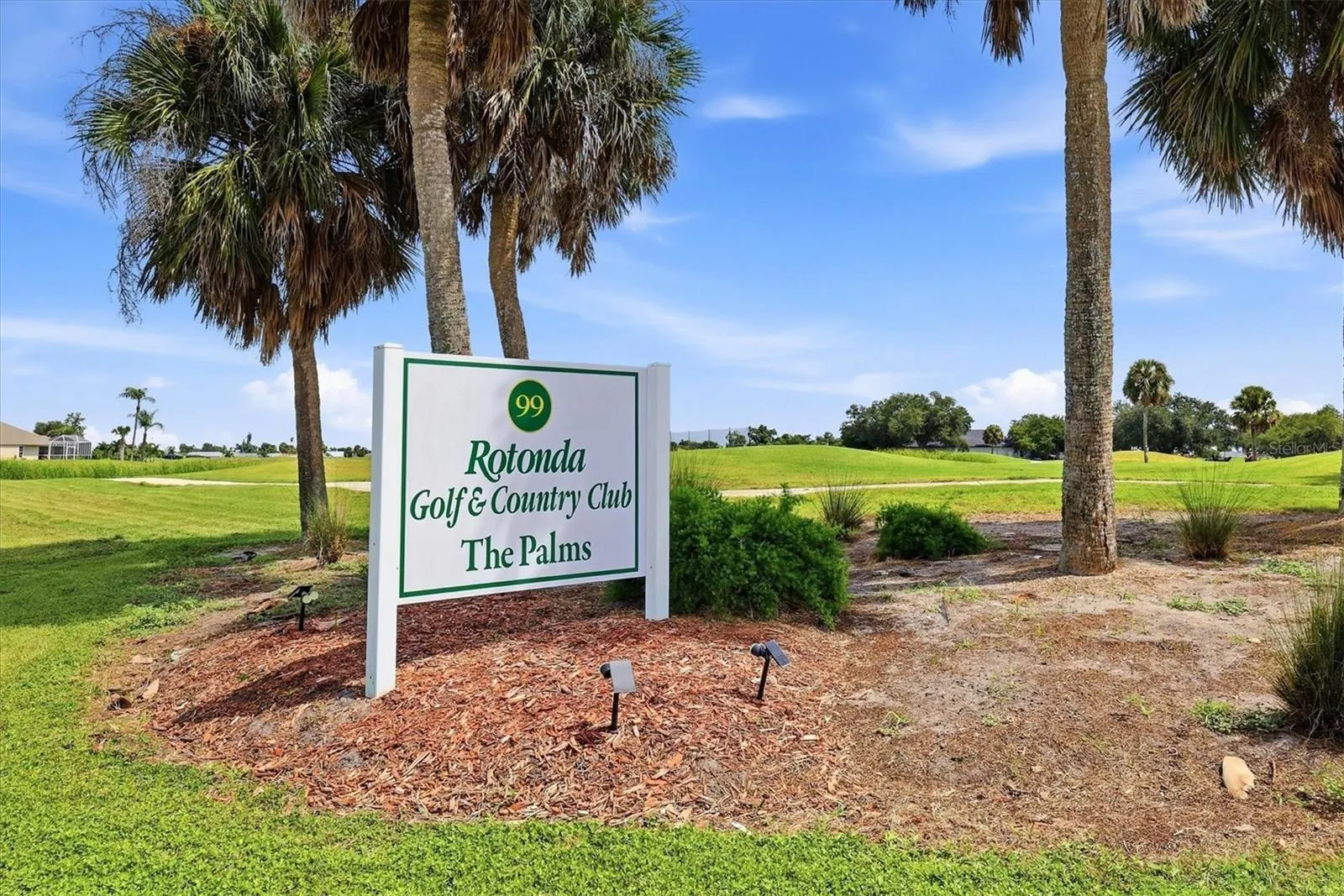 1087 ROTONDA CIR