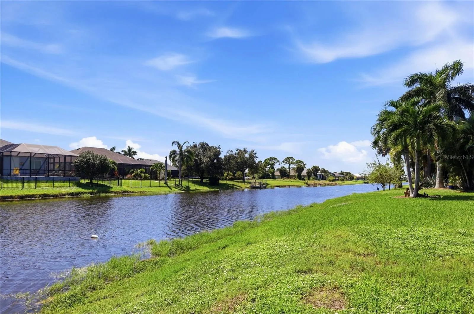 1087 ROTONDA CIR