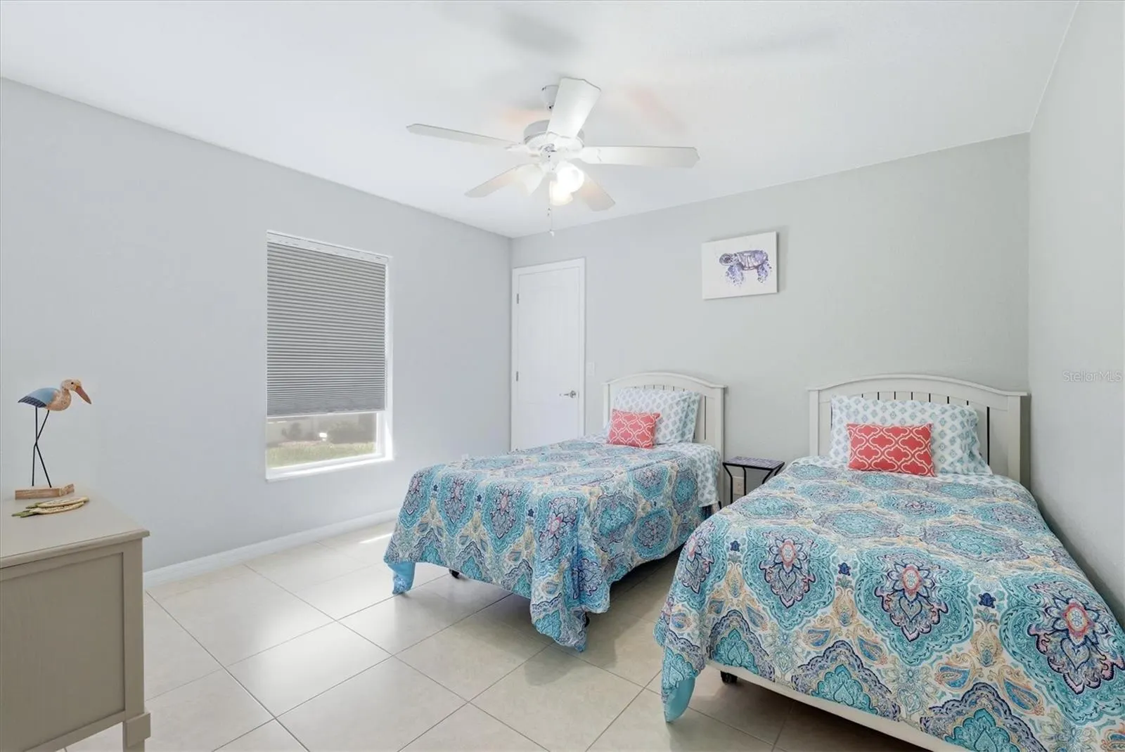 1087 ROTONDA CIR