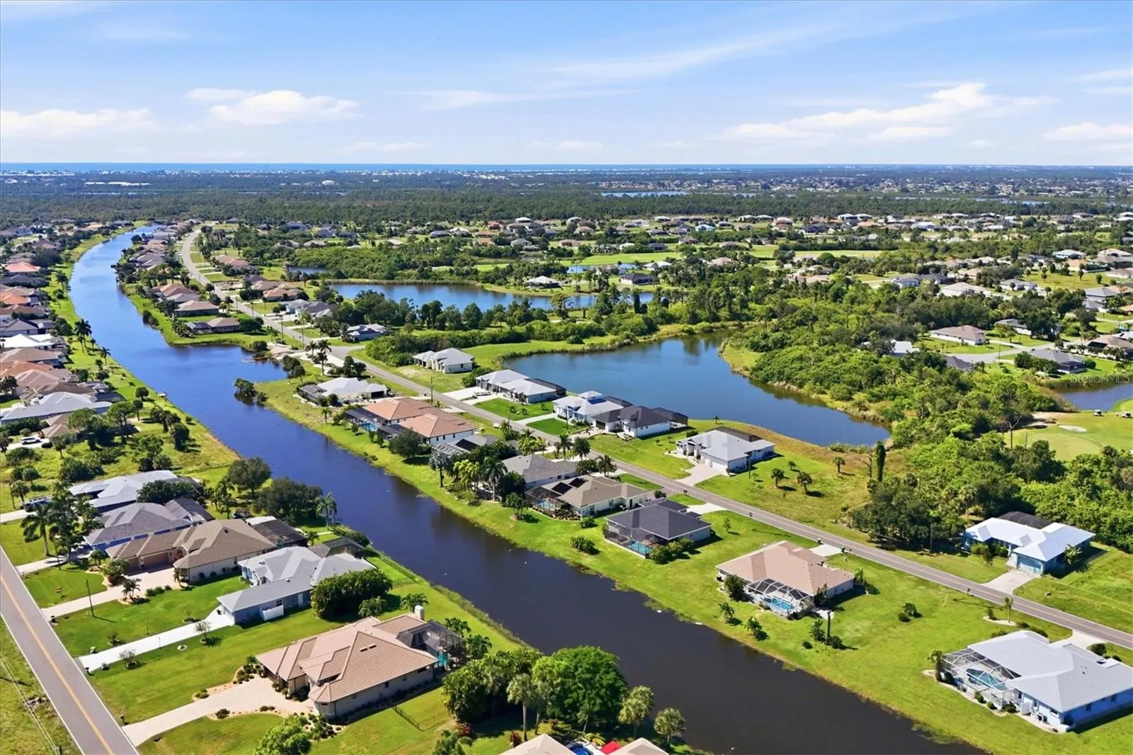 1087 ROTONDA CIR