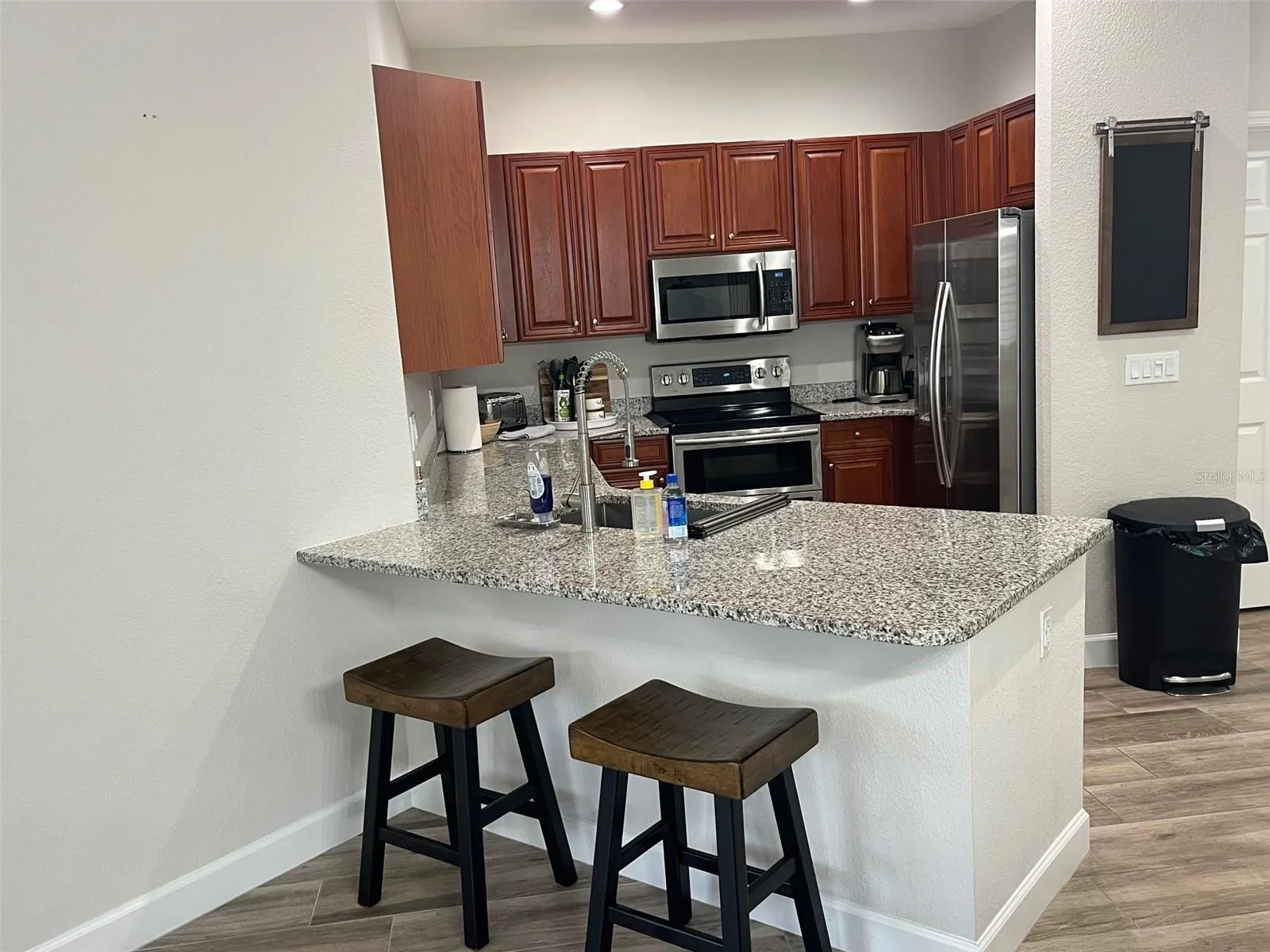 240 W END DR #821 #821