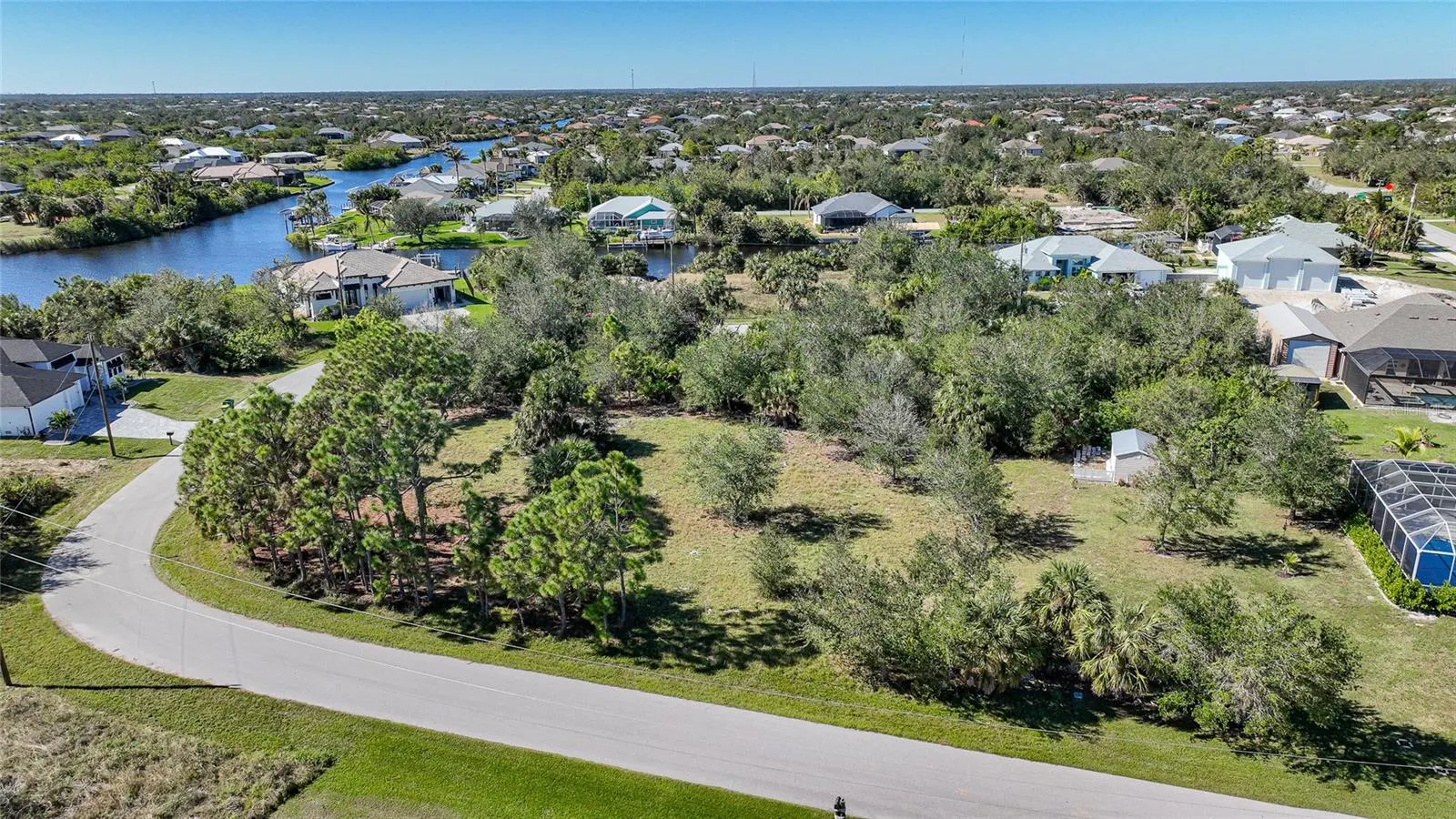 9531 & 9551 HORACE CIR