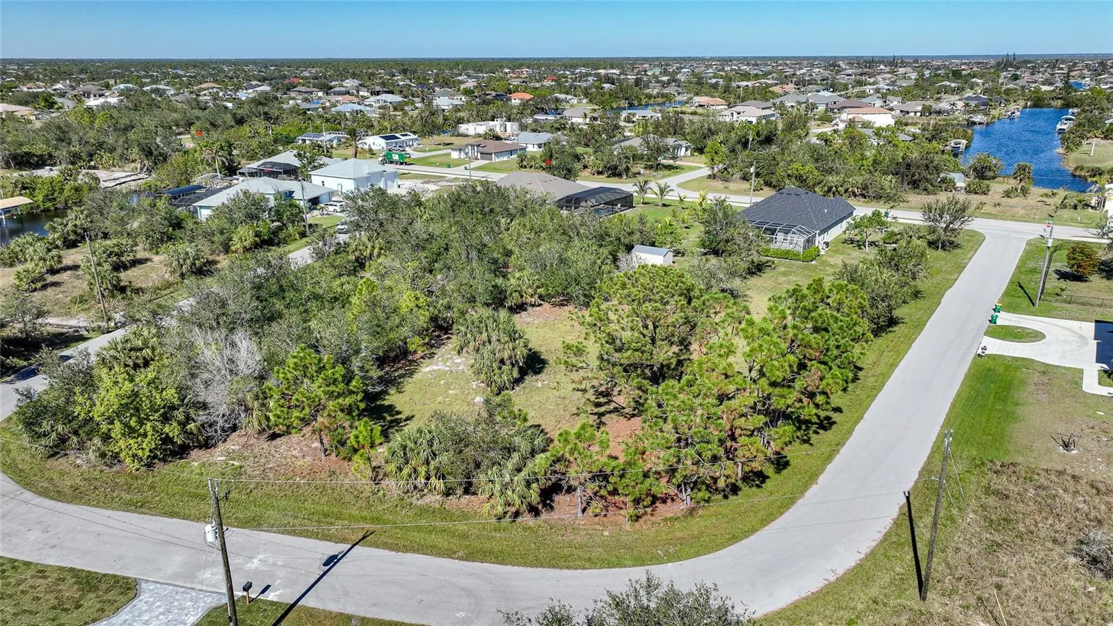 9531 & 9551 HORACE CIR