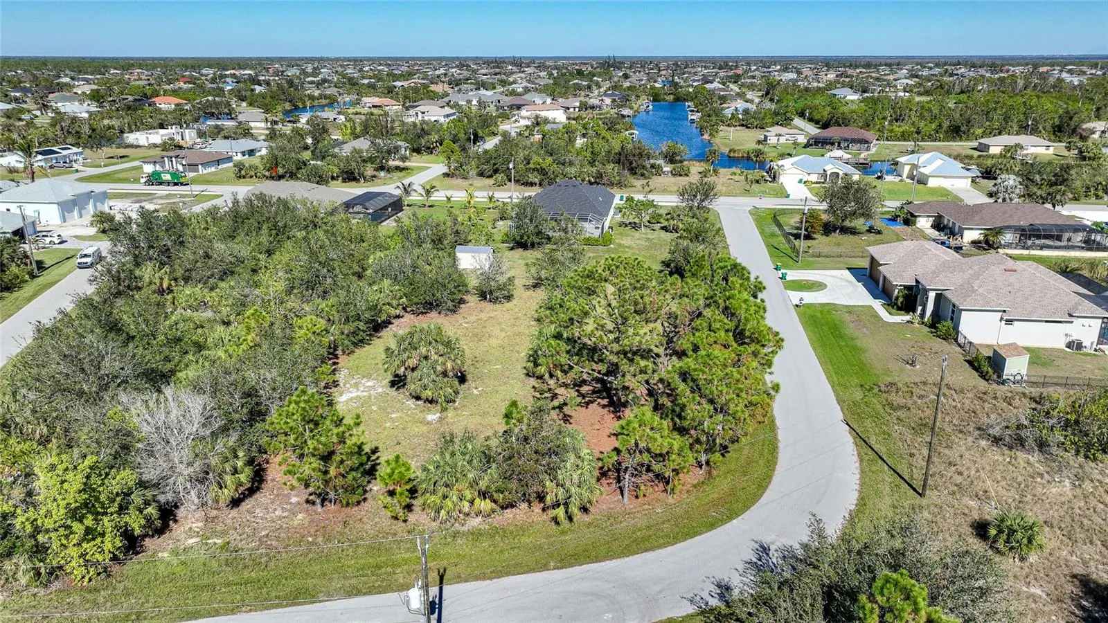 9531 & 9551 HORACE CIR