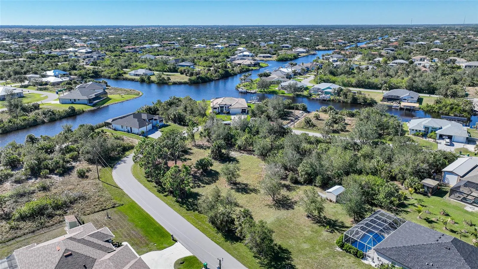 9531 & 9551 HORACE CIR