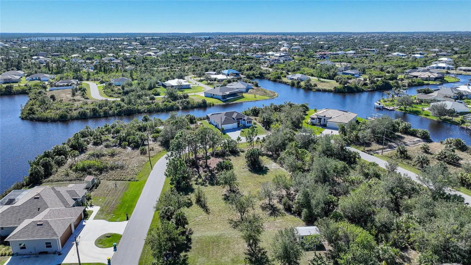 9531 & 9551 HORACE CIR