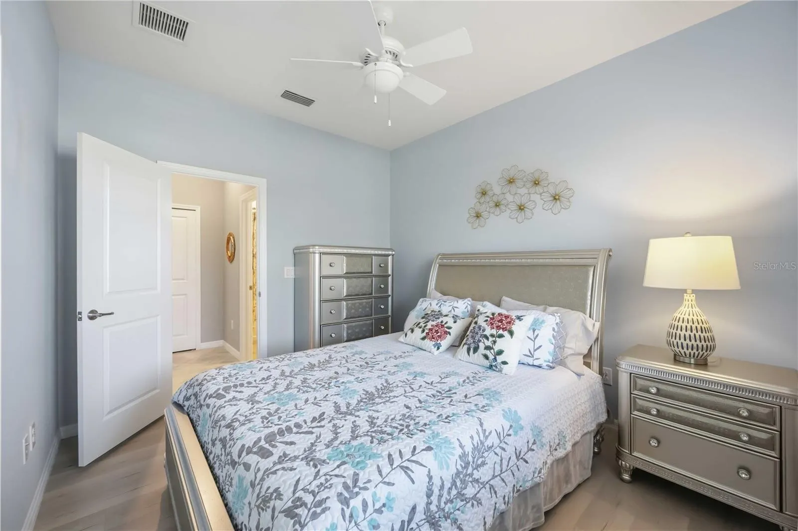 15945 HONEY SUCKLE ST