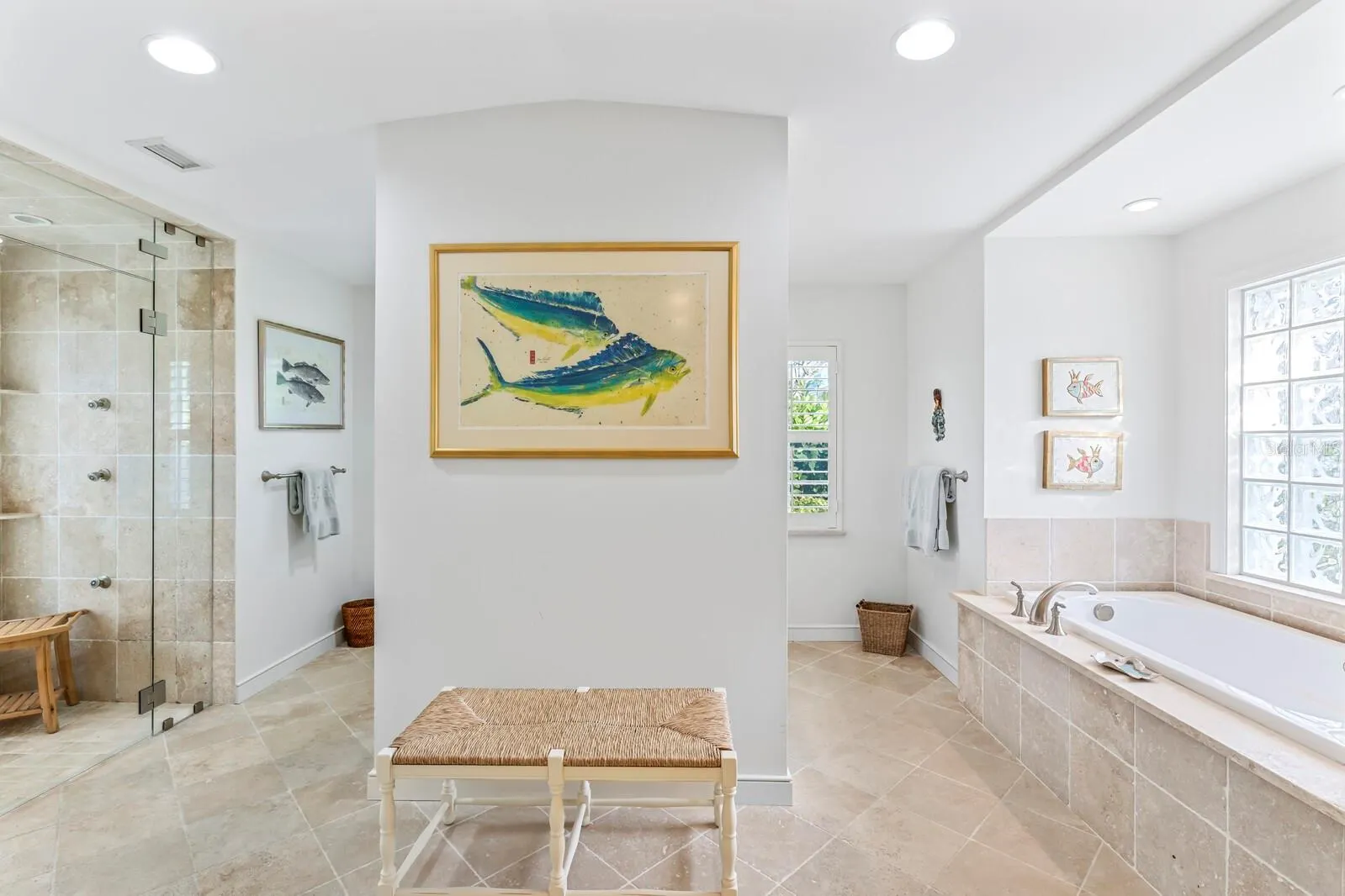 252 WATERWAYS AVE