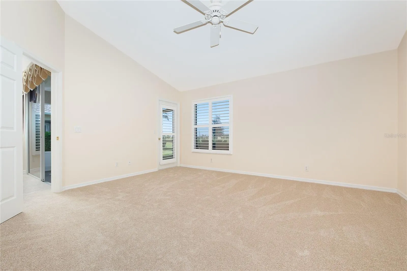 4057 FAIRWAY DR