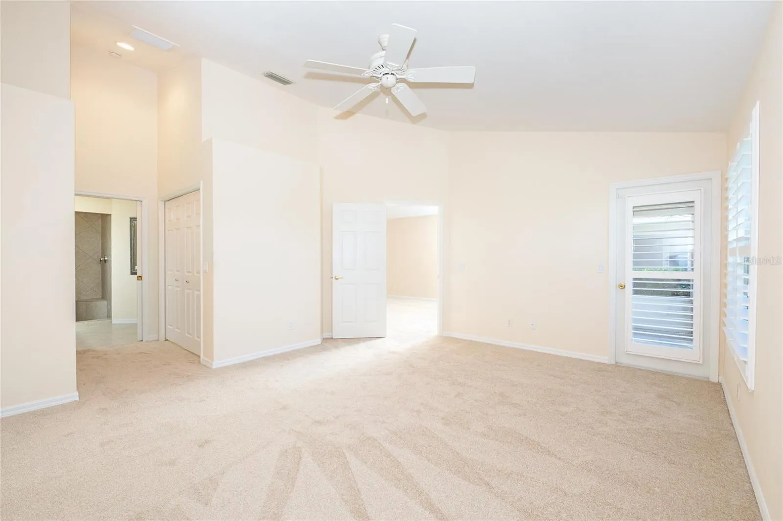 4057 FAIRWAY DR