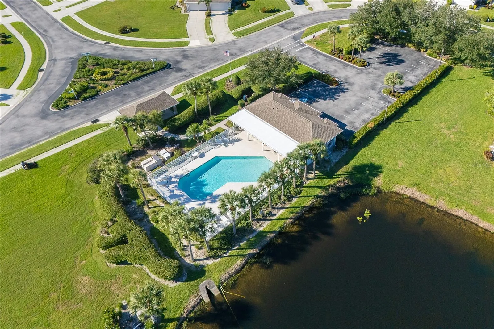 4057 FAIRWAY DR