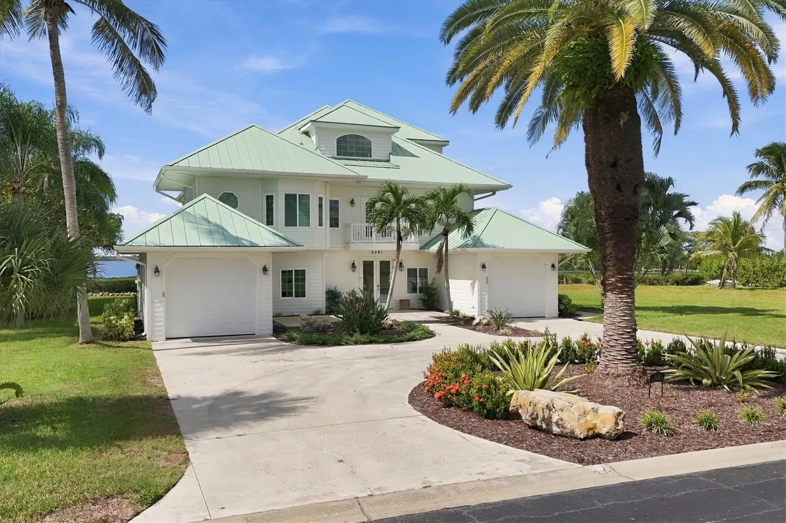 9781 EAGLE PRESERVE DR