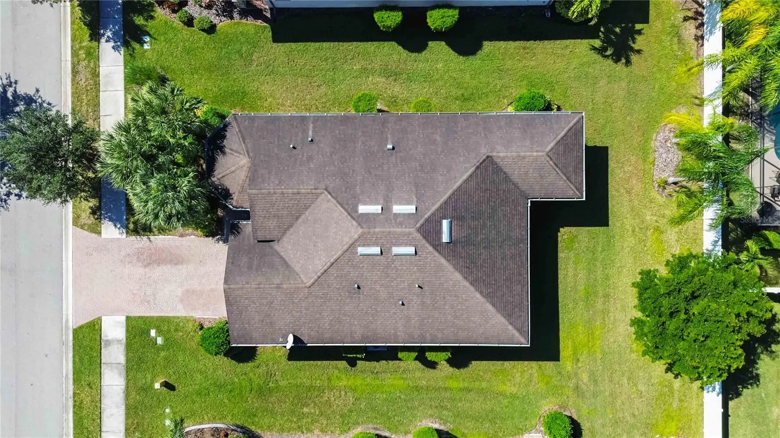 2600 SHERMAN OAK DR