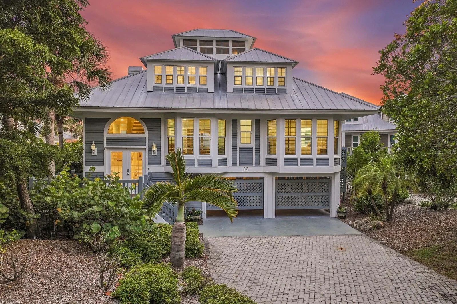 22 SEAWATCH DR