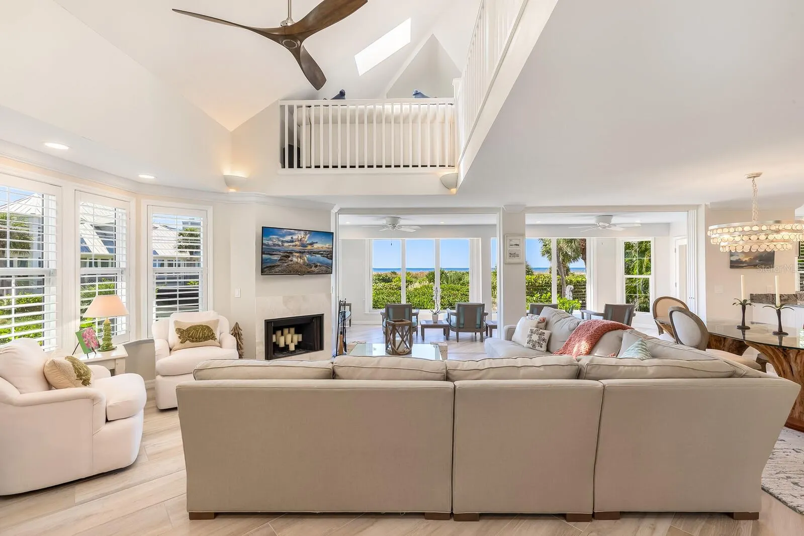 22 SEAWATCH DR