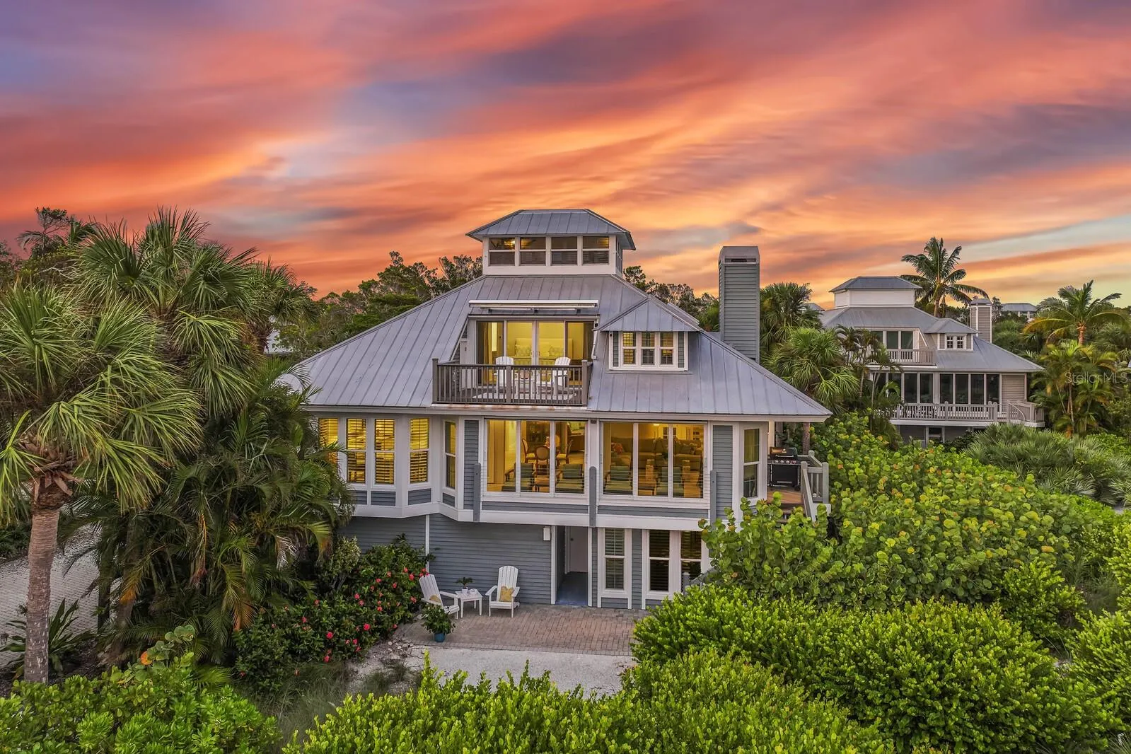 22 SEAWATCH DR