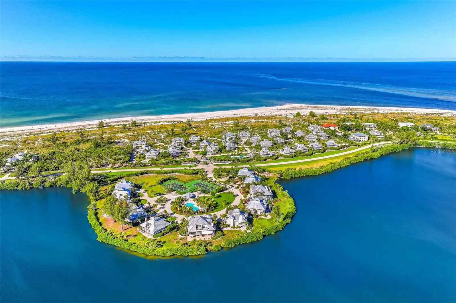 22 SEAWATCH DR