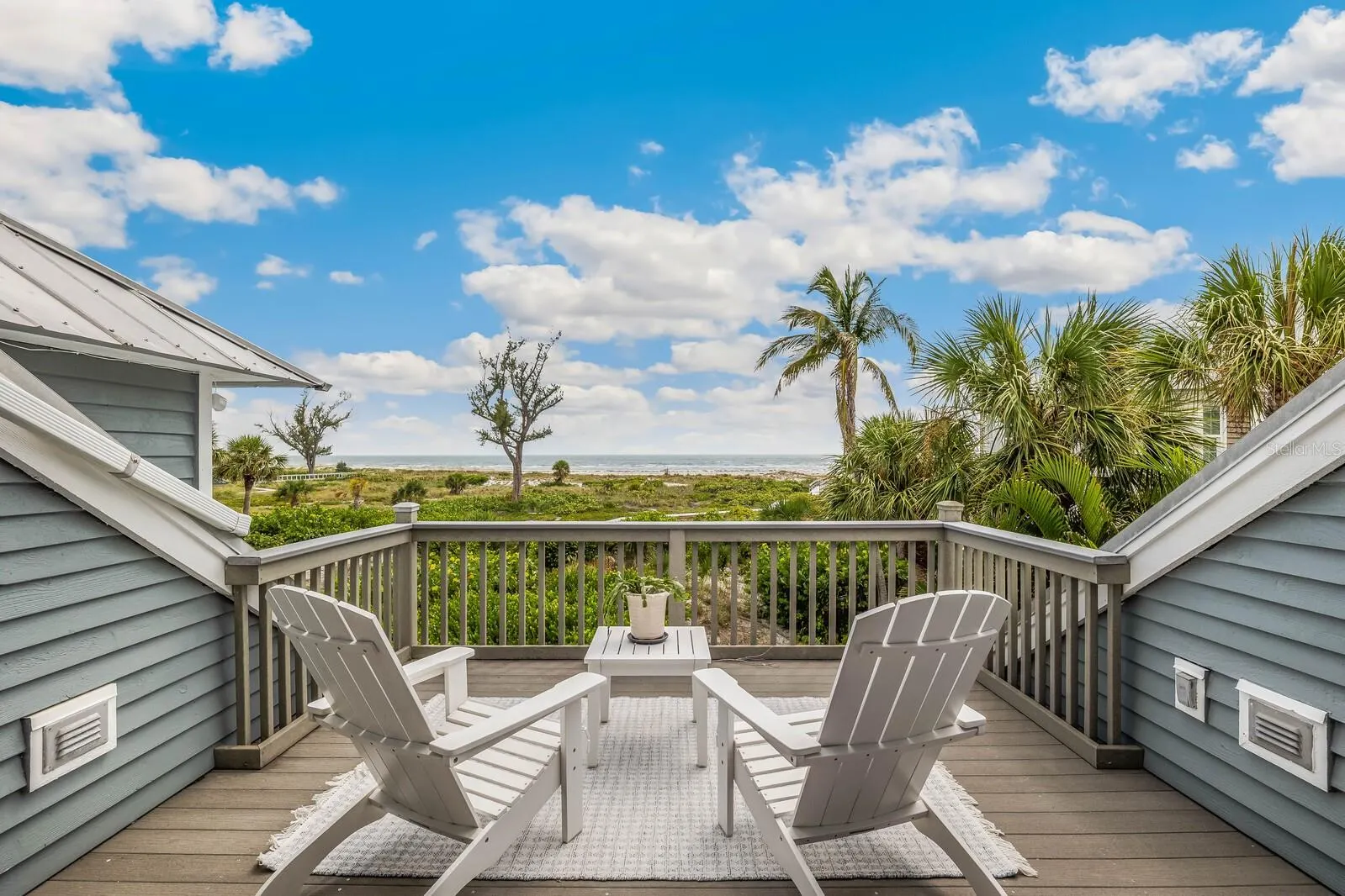 22 SEAWATCH DR