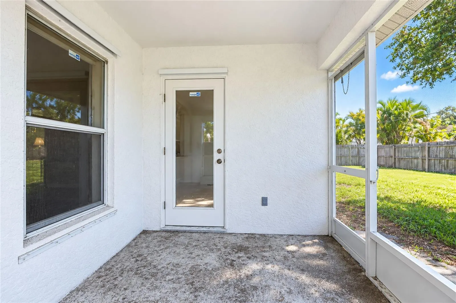 861 POINCIANA RD