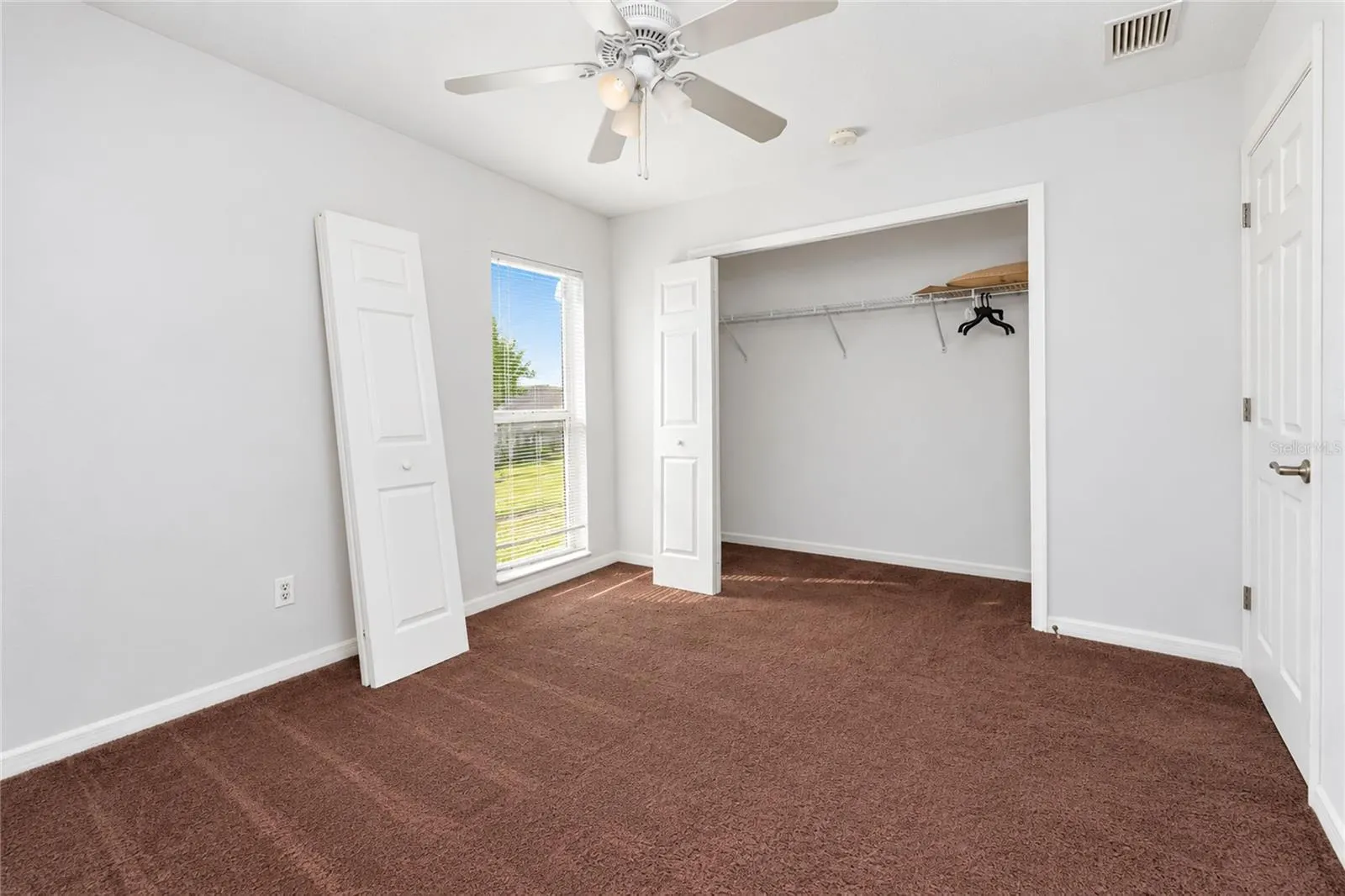 861 POINCIANA RD
