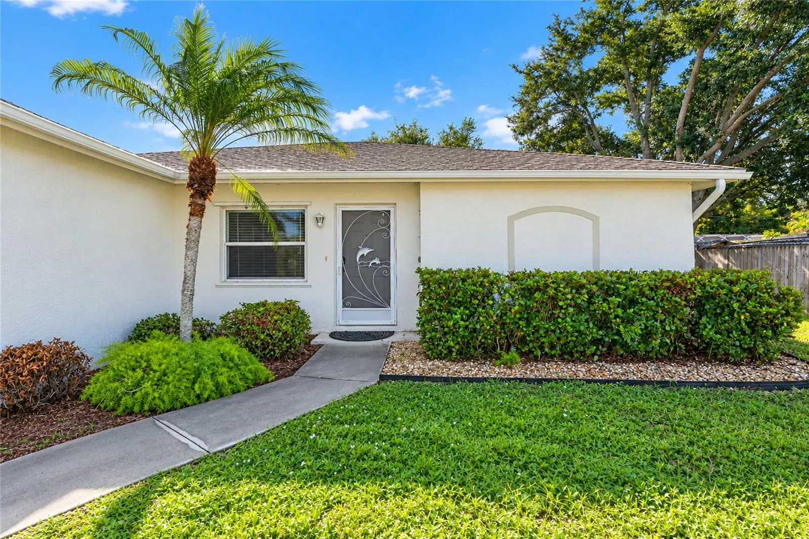 861 POINCIANA RD