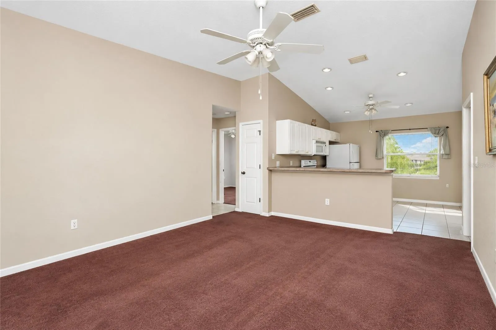 861 POINCIANA RD