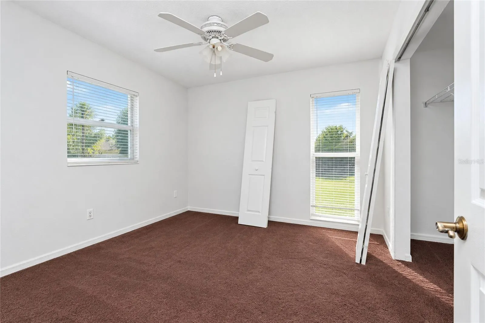 861 POINCIANA RD