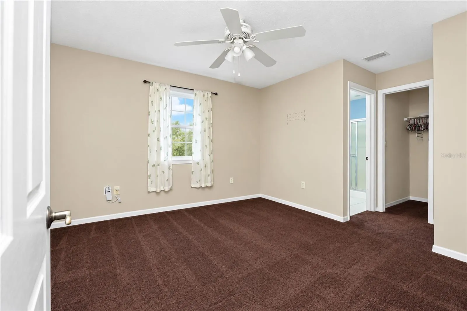 861 POINCIANA RD
