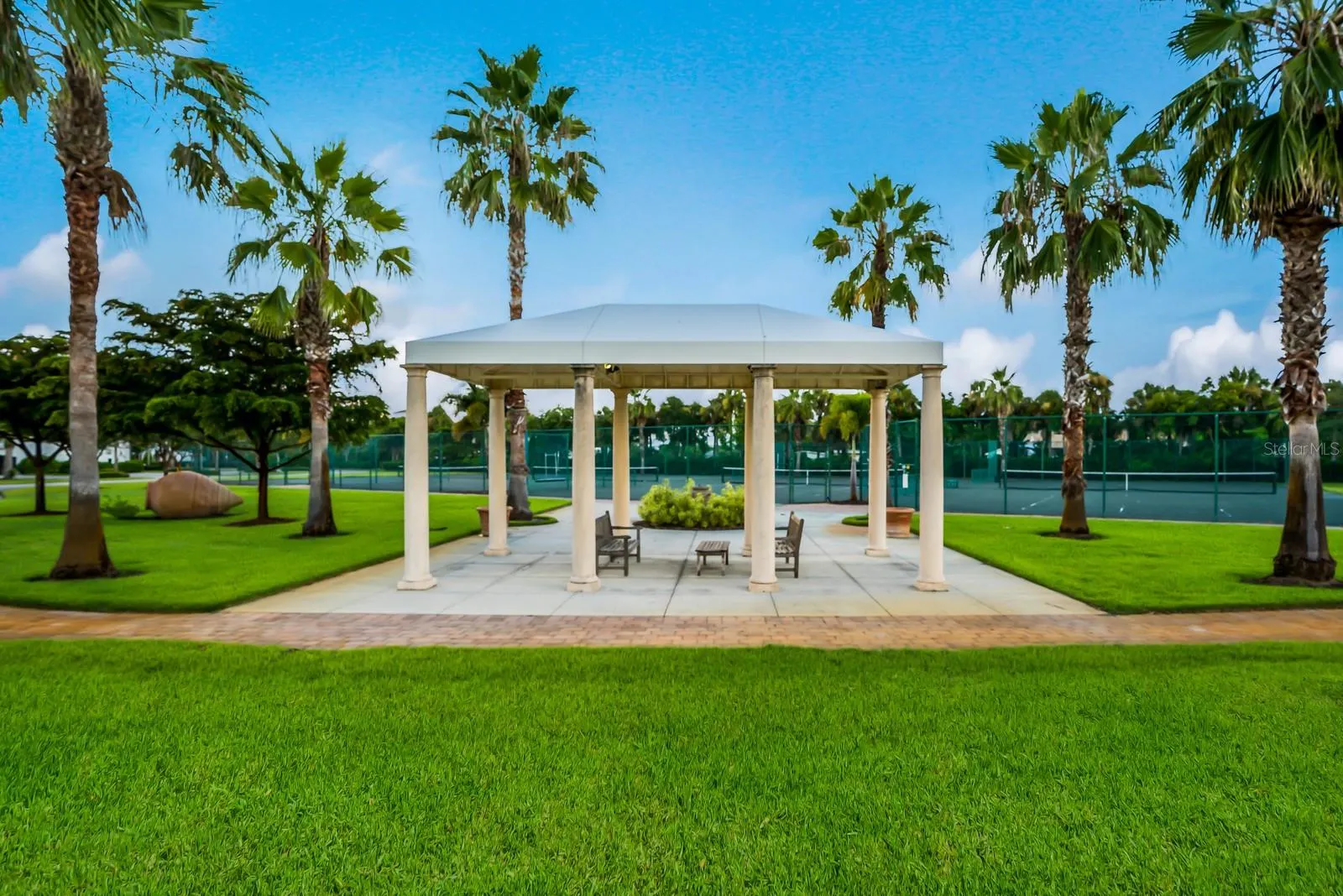 11200 HACIENDA DEL MAR BLVD #B-305 #B-305