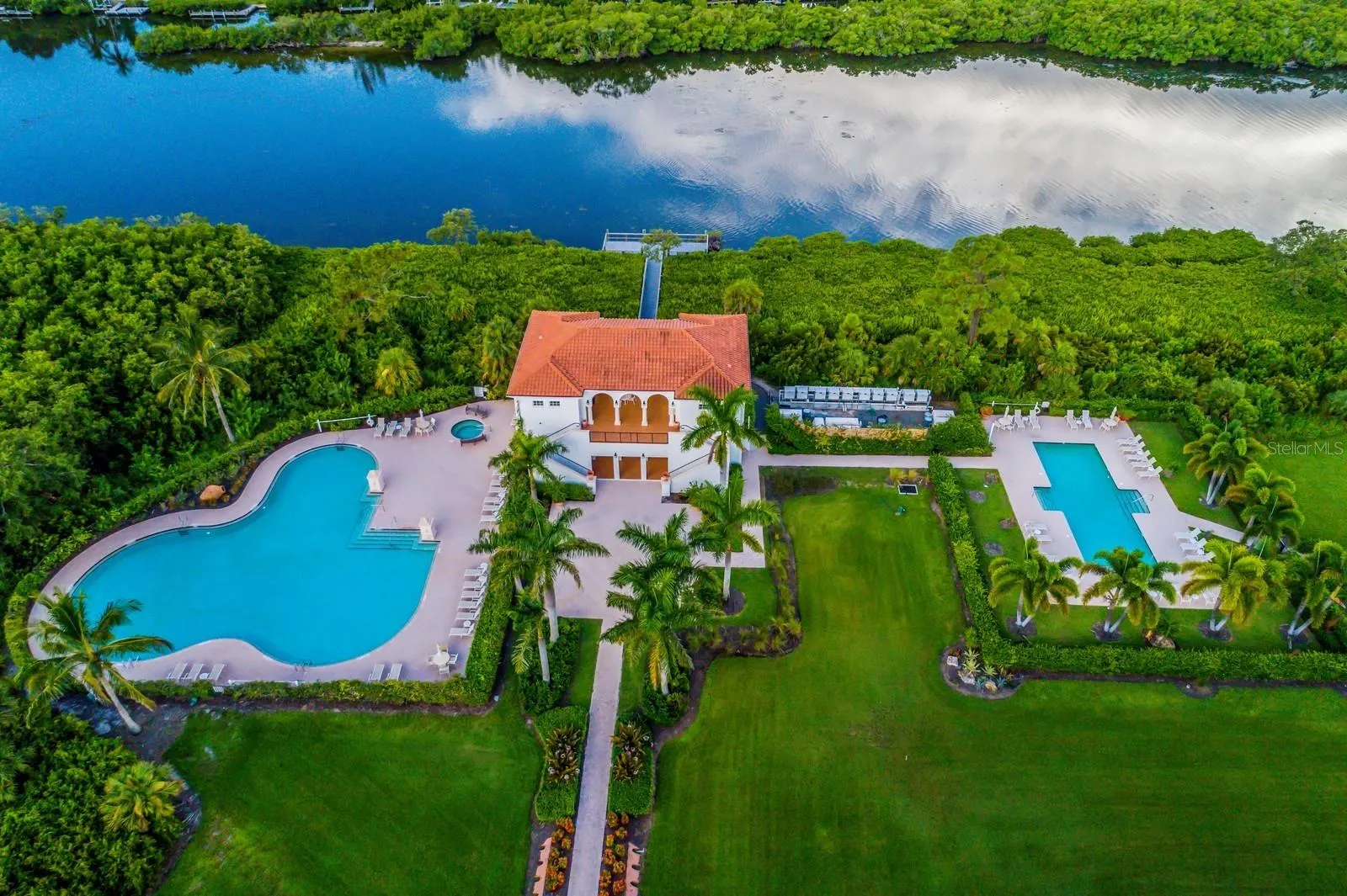 11200 HACIENDA DEL MAR BLVD #B-305 #B-305