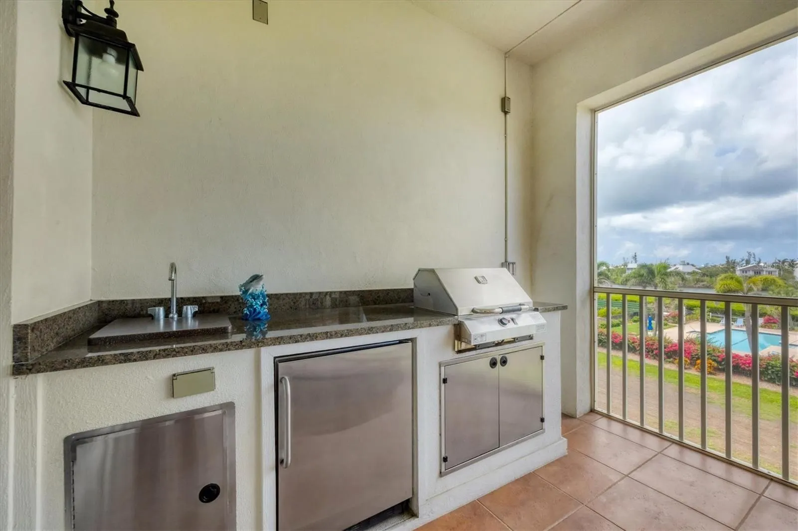 11200 HACIENDA DEL MAR BLVD #B-305 #B-305